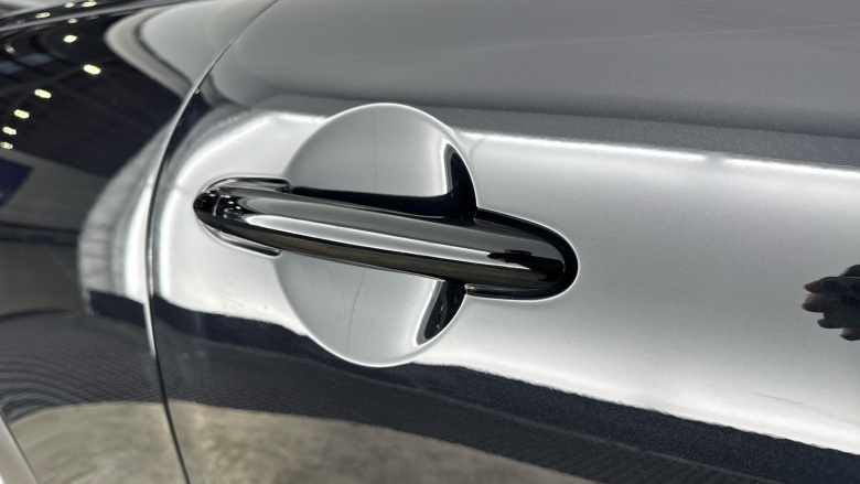 MINI Cooper 2.0 C Classic 2dr Auto Petrol Convertible